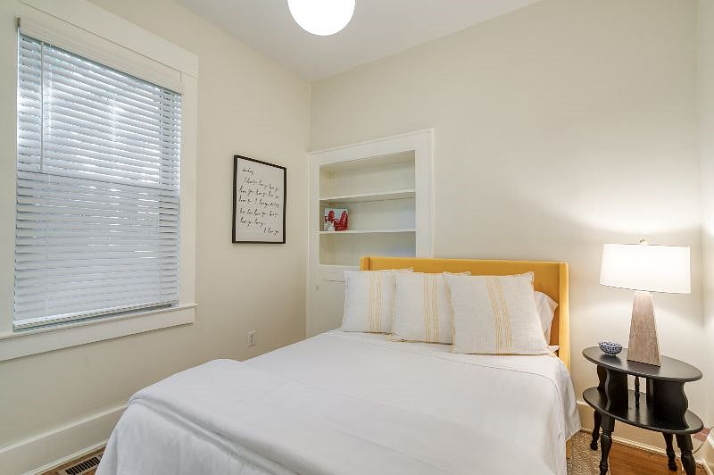 Furnished Finder property 580263_2 photo 5