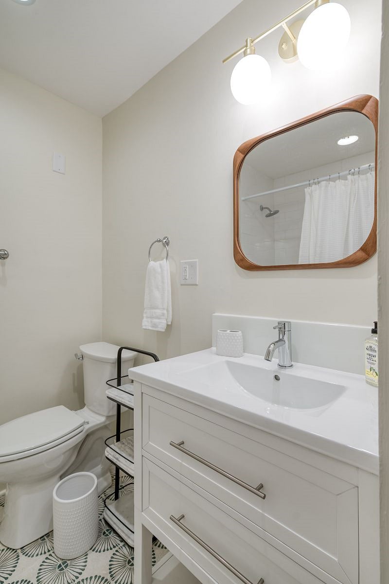 Furnished Finder property 580263_2 photo 10
