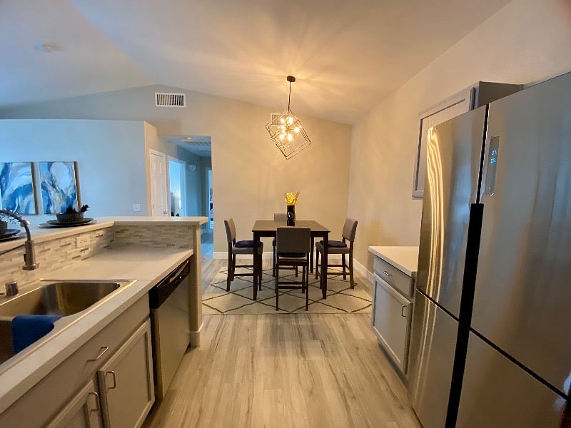 Furnished Finder property 580275_1 photo 13