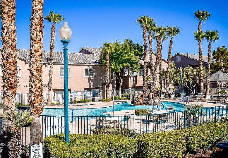 Furnished Finder property 580275_1 photo 38