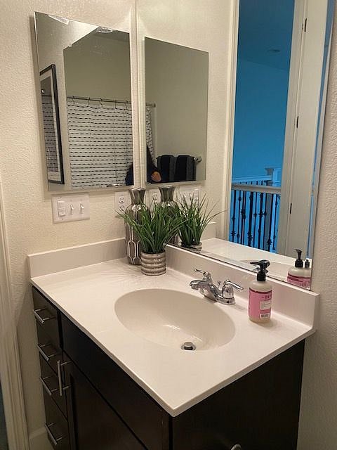 Furnished Finder property 580288_1 photo 5