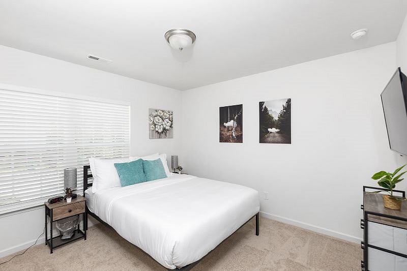 Furnished Finder property 580337_1 photo 11