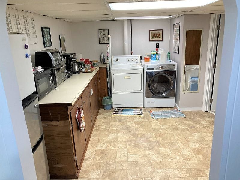 Kitchen area in studio.
