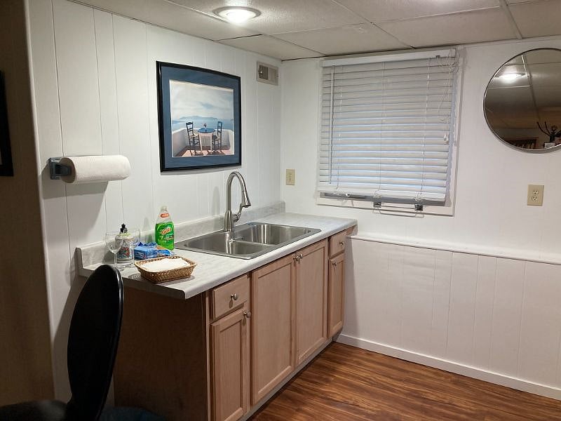 Furnished Finder property 580359_1 photo 6