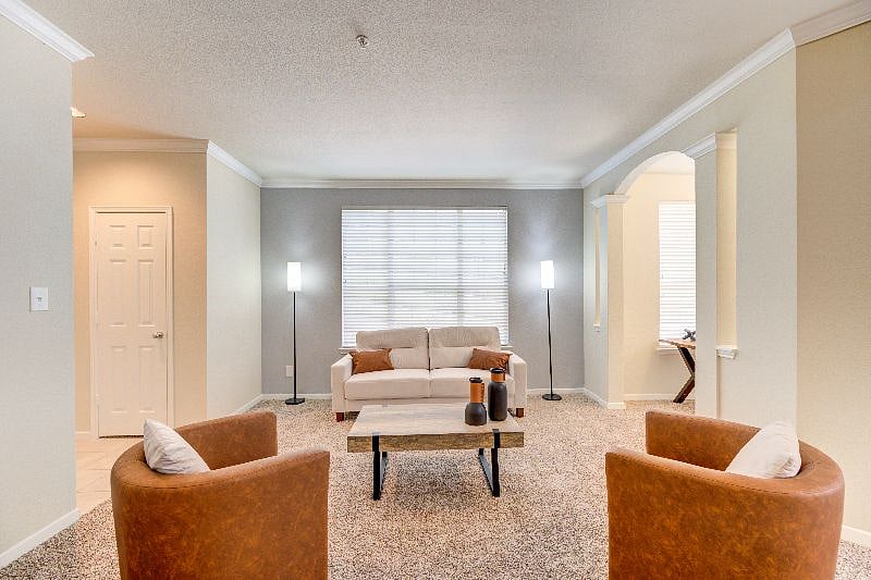 Furnished Finder property 580363_1 photo 3
