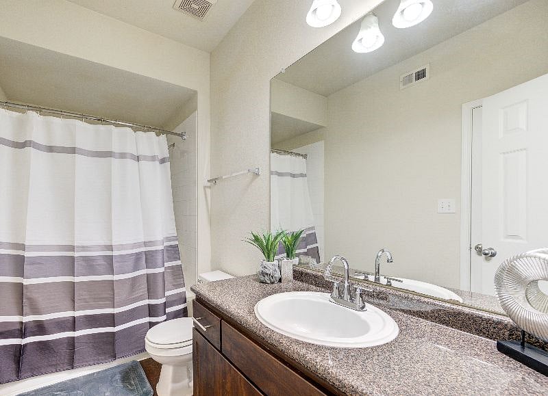 Furnished Finder property 580363_1 photo 10