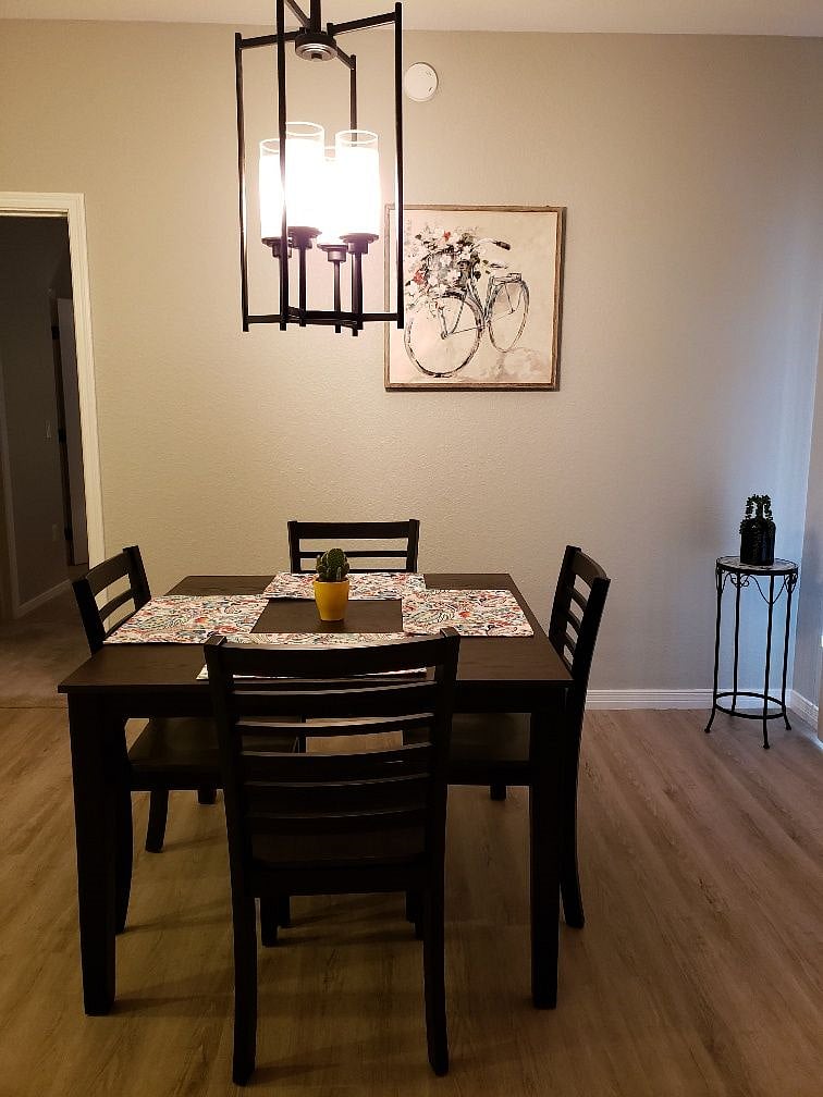 Furnished Finder property 580374_1 photo 8