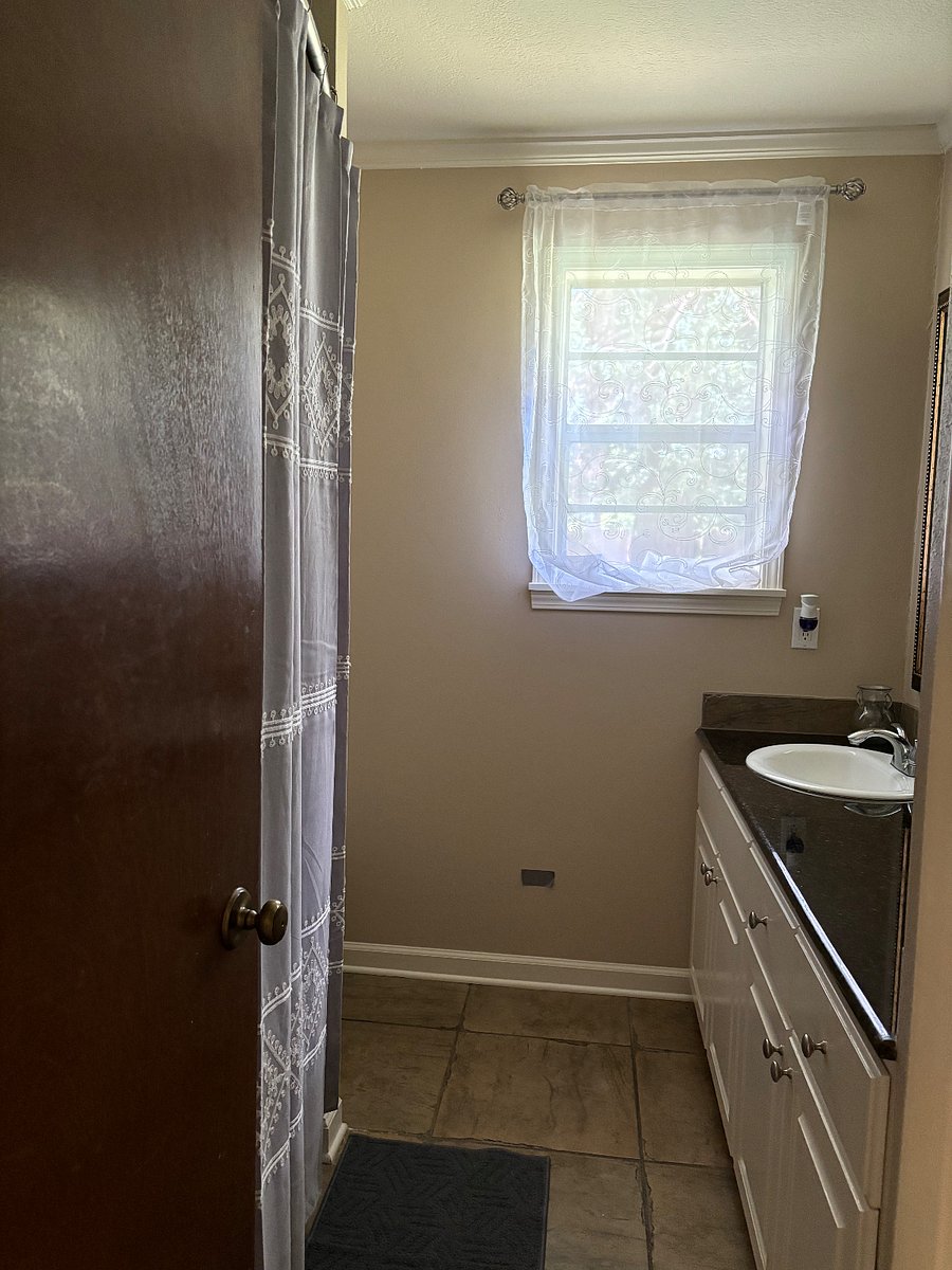 Furnished Finder property 580431_1 photo 4