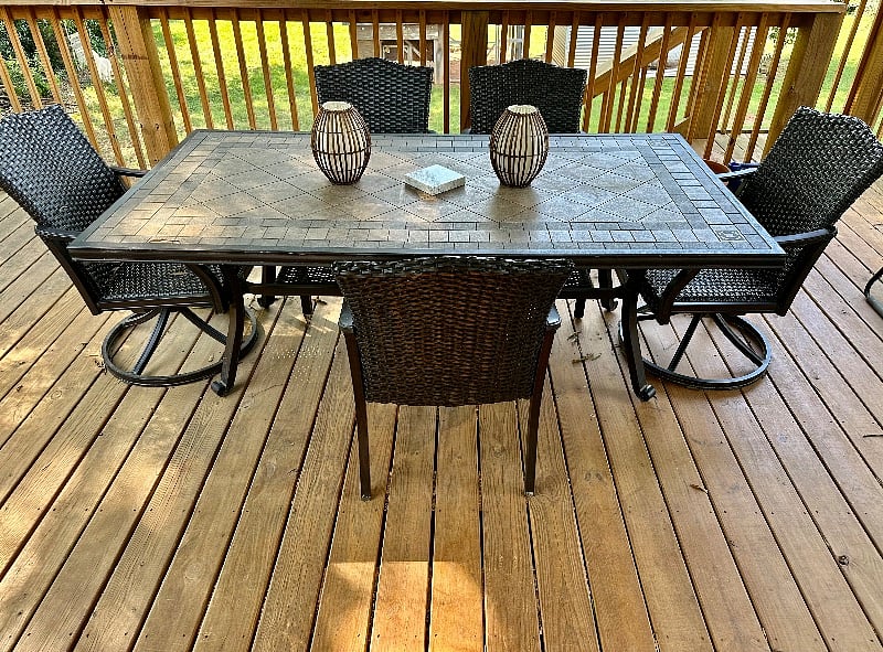 Large deck overlooking beautiful backyard:)