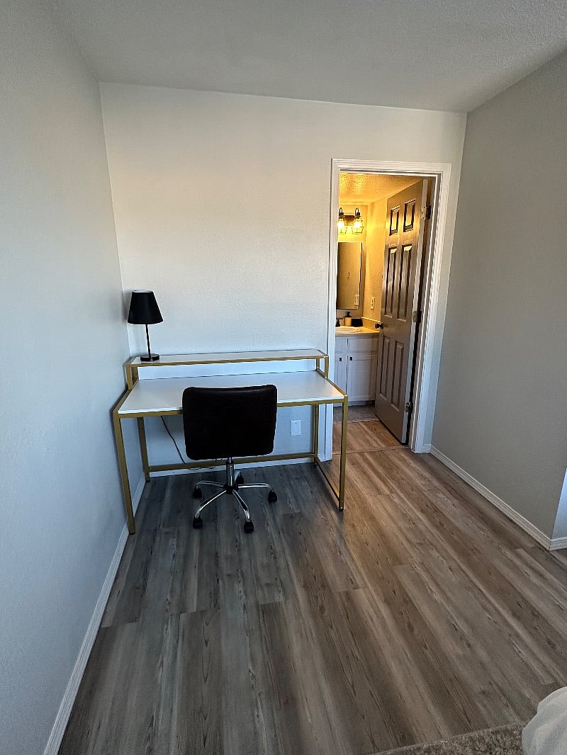 Furnished Finder property 580505_1 photo 3