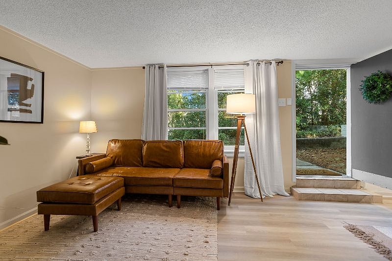 Furnished Finder property 580582_1 photo 8