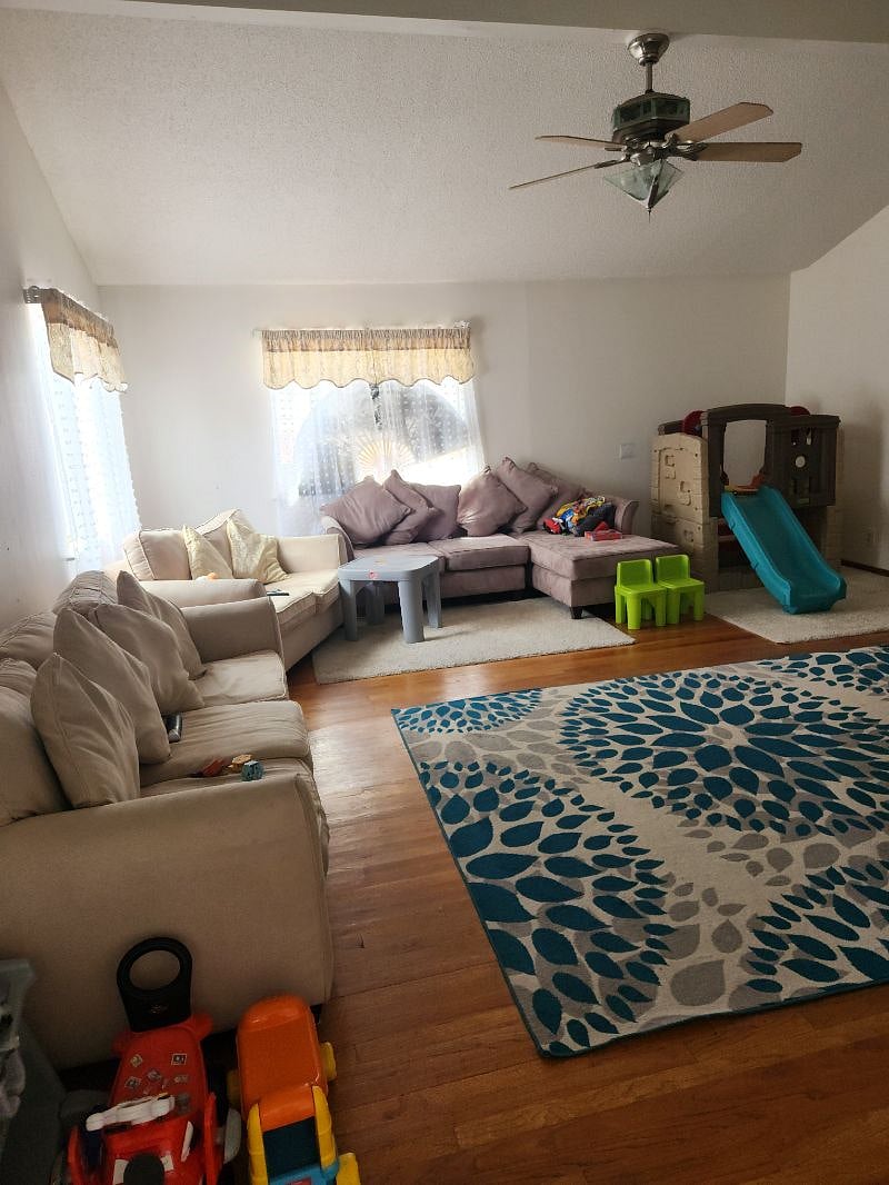 Furnished Finder property 580588_1 photo 8