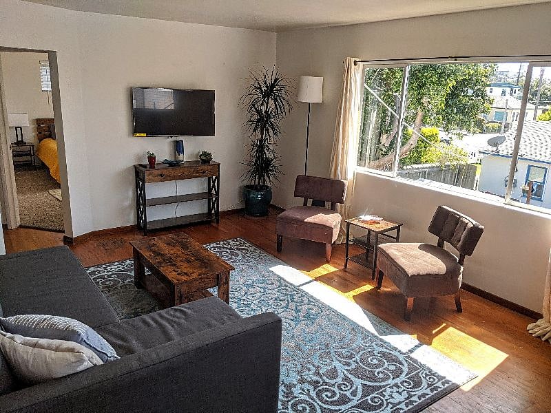 Furnished Finder property 580690_1 photo 9