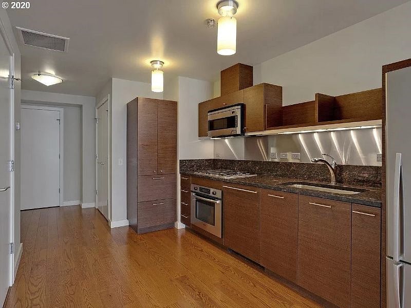 Furnished Finder property 580714_1 photo 9