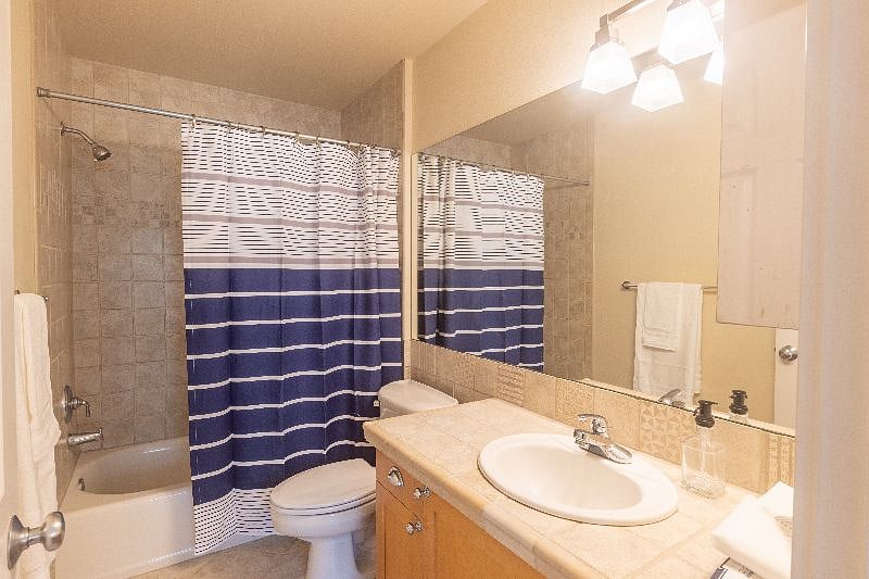 Master Bedroom Bath