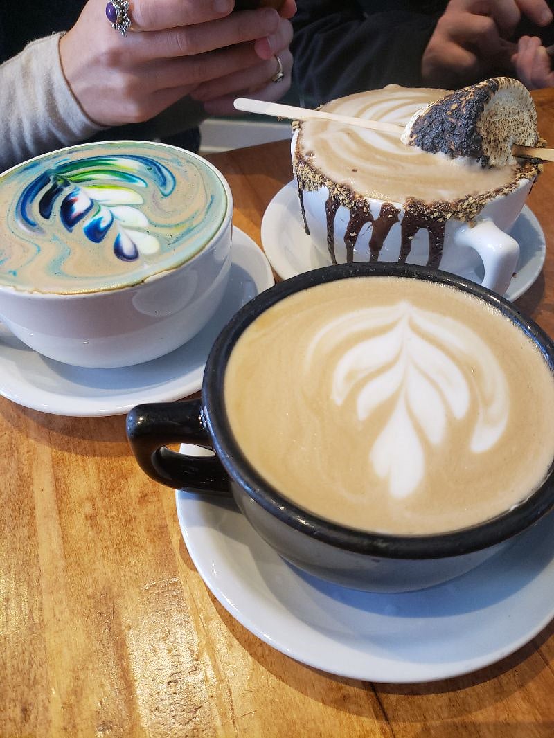 Astoria Cafe.