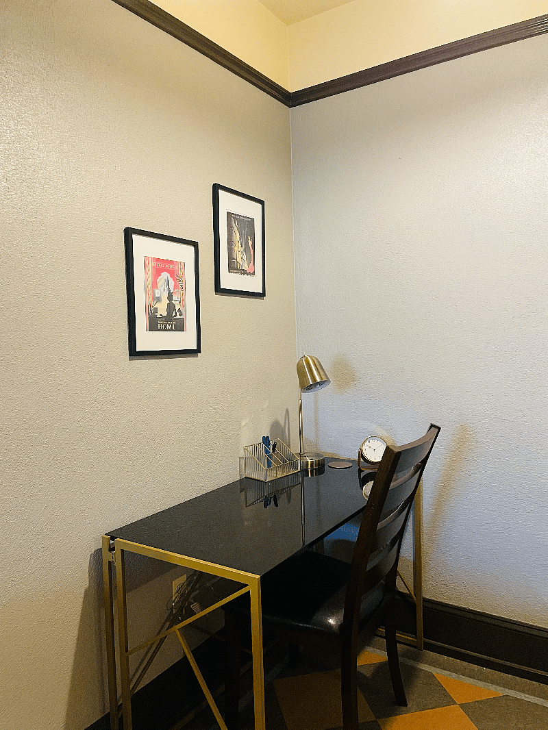 Dedicated workspace with desk