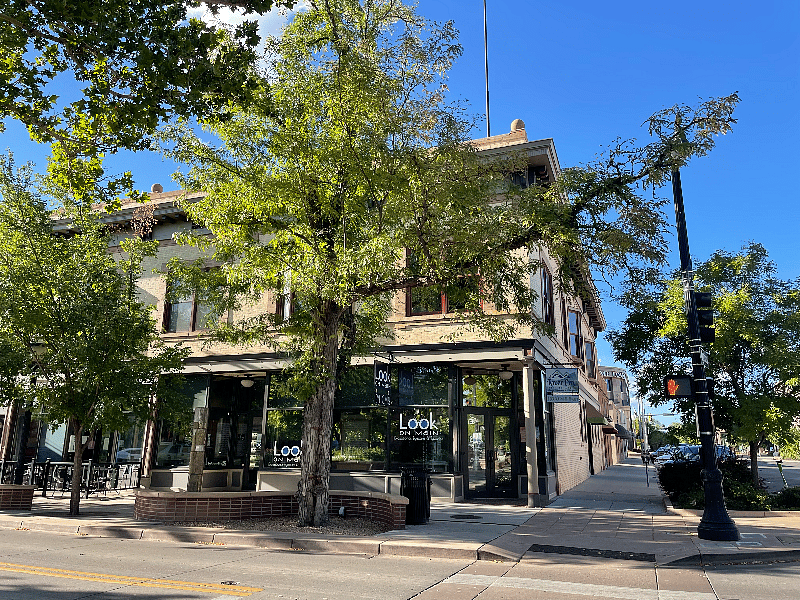 Front of building that faces Main Street (unit is in the rear of building)