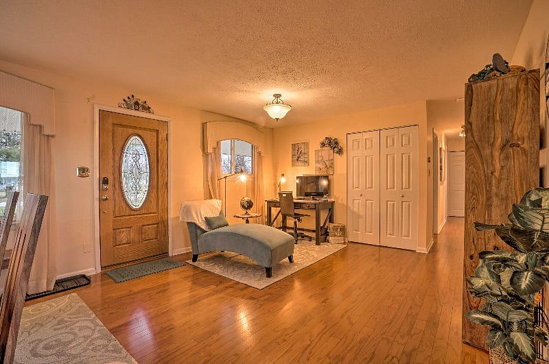 Furnished Finder property 580802_1 photo 8