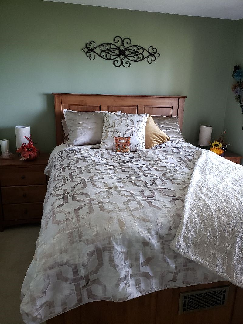 Furnished Finder property 580802_1 photo 14