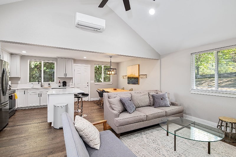 Furnished Finder property 580814_1 photo 17
