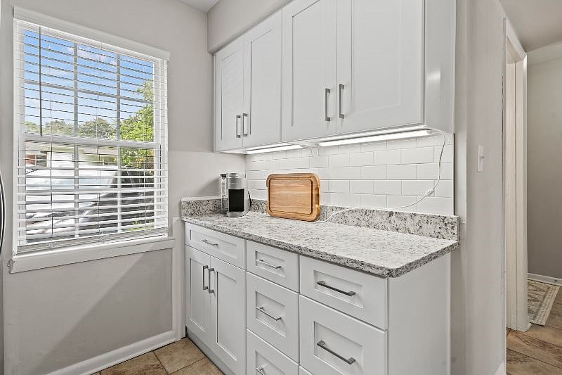 Furnished Finder property 580843_1 photo 11