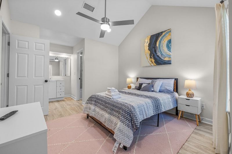 Furnished Finder property 580858_1 photo 26
