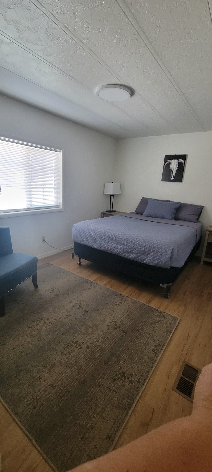 Queen Bedroom