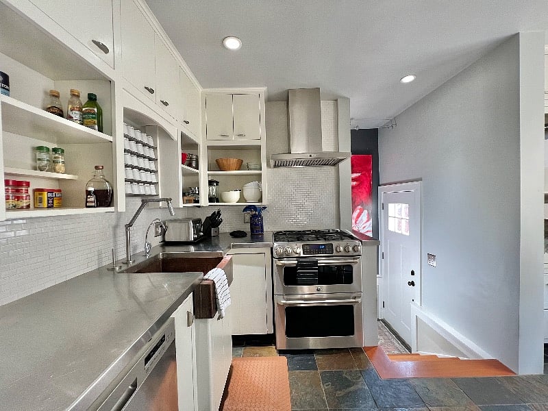 Furnished Finder property 580980_1 photo 4