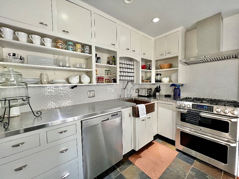 Furnished Finder property 580980_1 photo 8