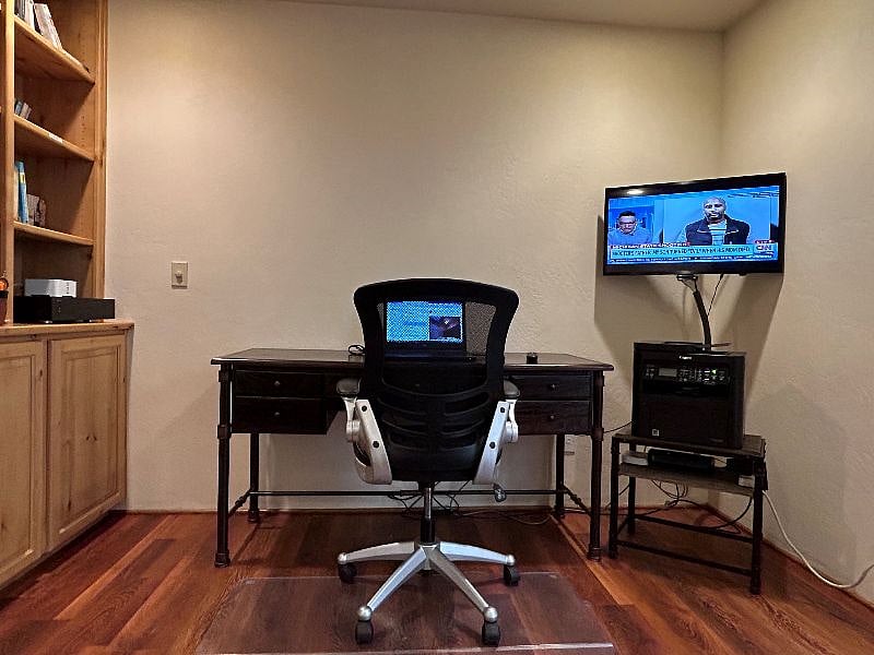 Den / Office / 3rd Bedroom
