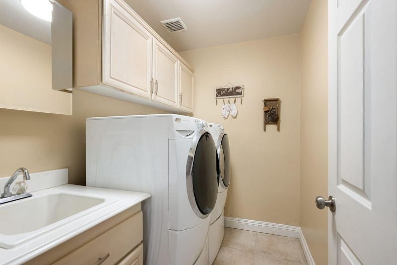 Furnished Finder property 580985_1 photo 12