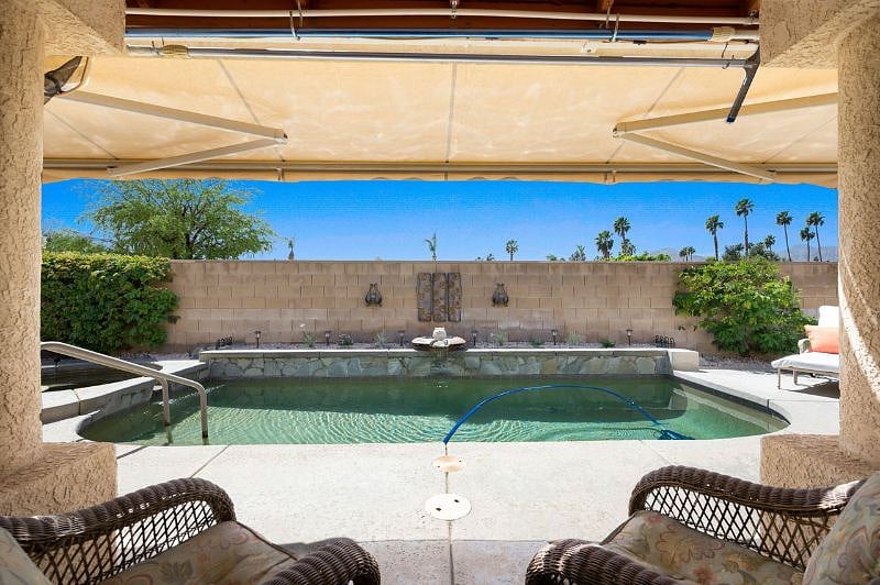 Furnished Finder property 580985_1 photo 17