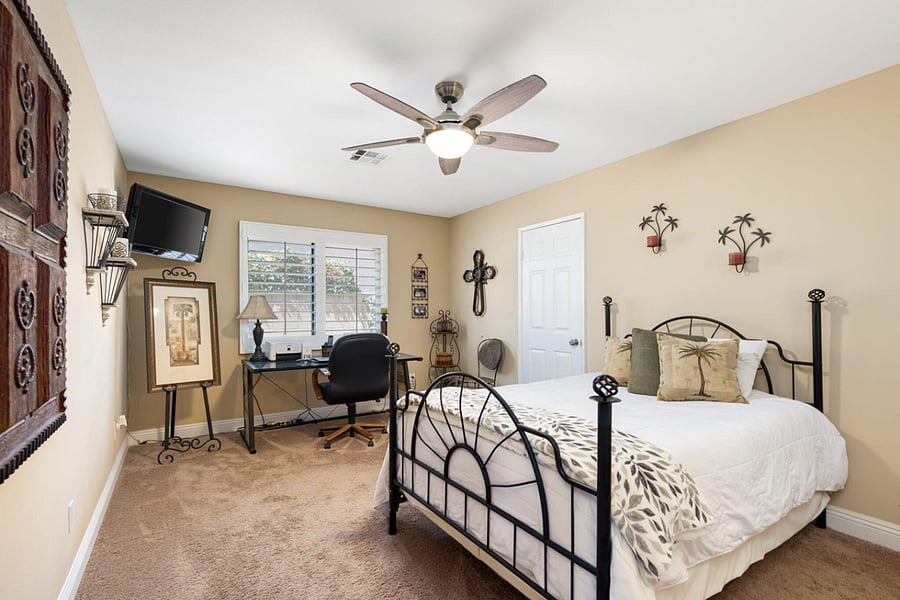 Furnished Finder property 580985_1 photo 22