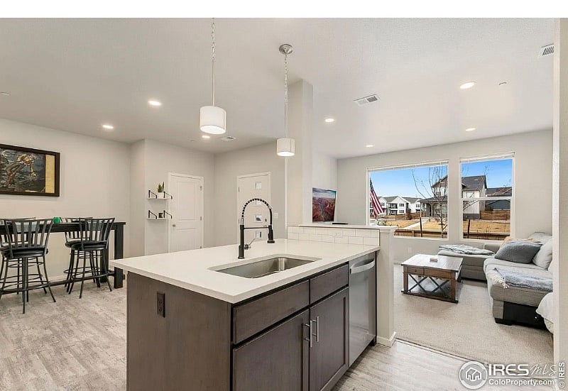 Furnished Finder property 581020_1 photo 6