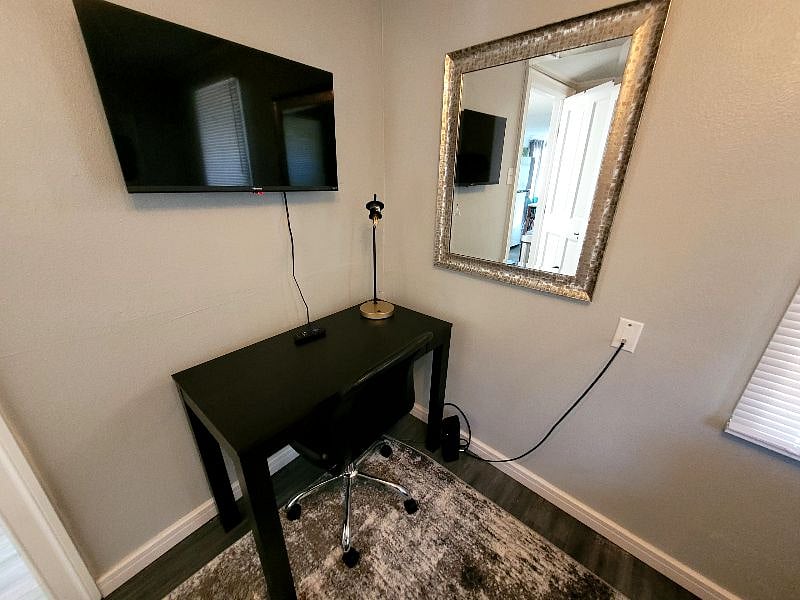 Furnished Finder property 581033_1 photo 3