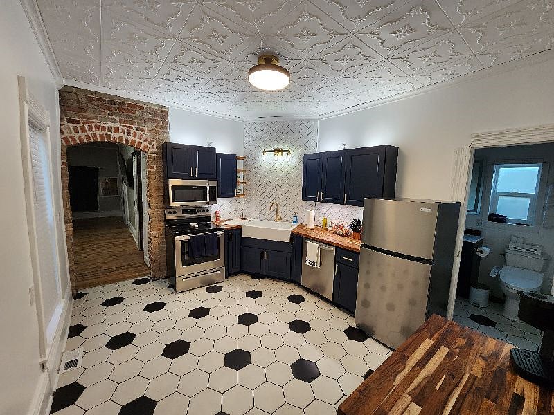 Furnished Finder property 581084_1 photo 1