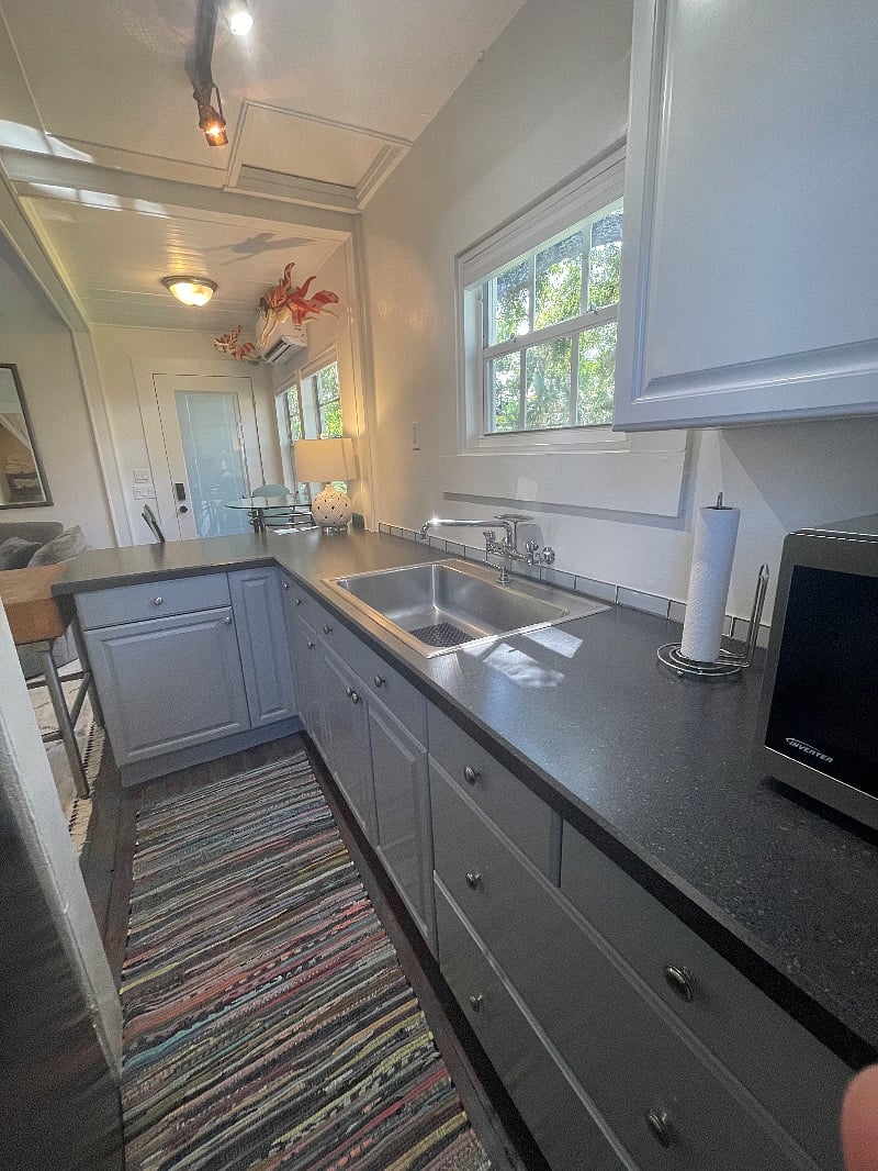 Furnished Finder property 581090_1 photo 3
