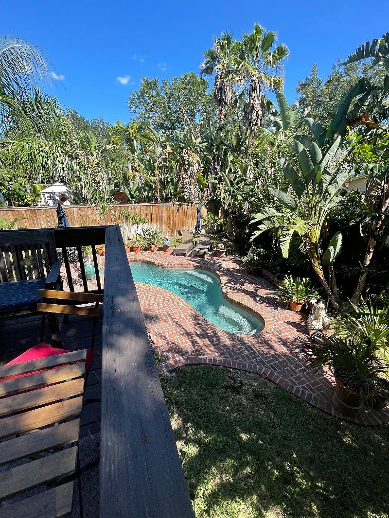 Furnished Finder property 581090_1 photo 17