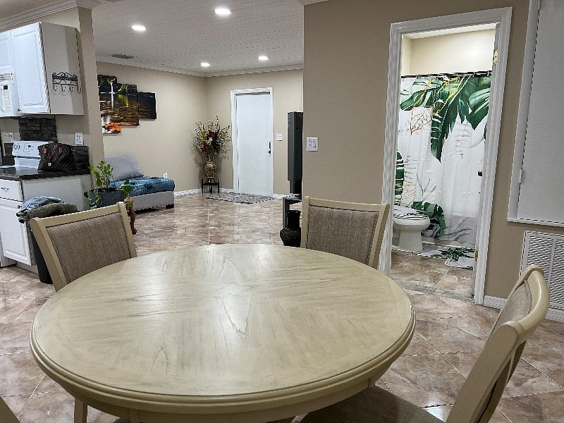 Furnished Finder property 581098_1 photo 4