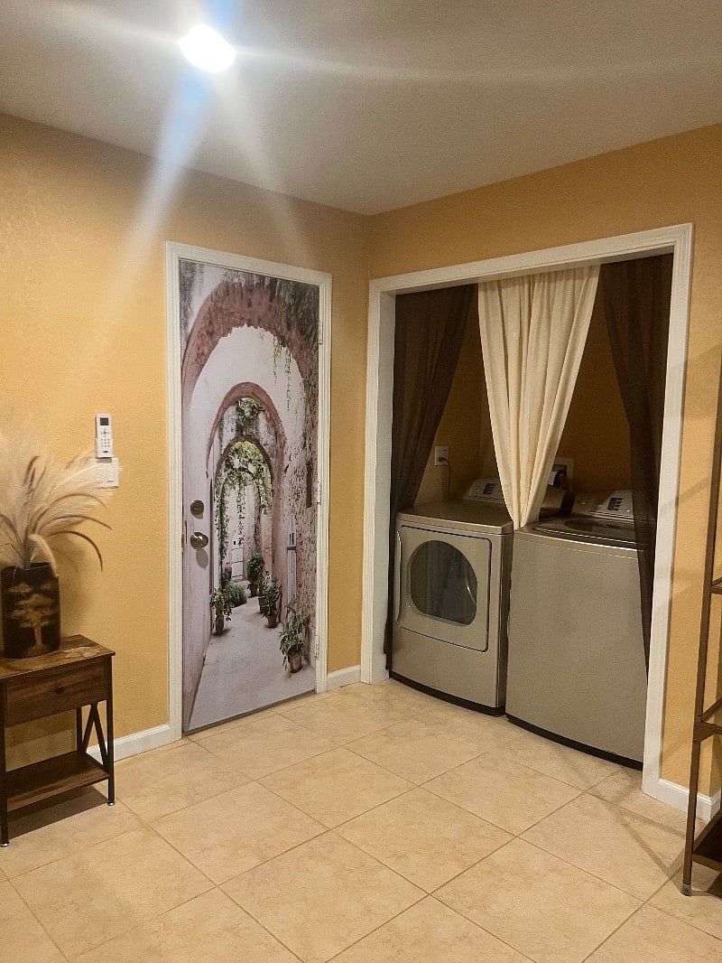 Furnished Finder property 581120_1 photo 3
