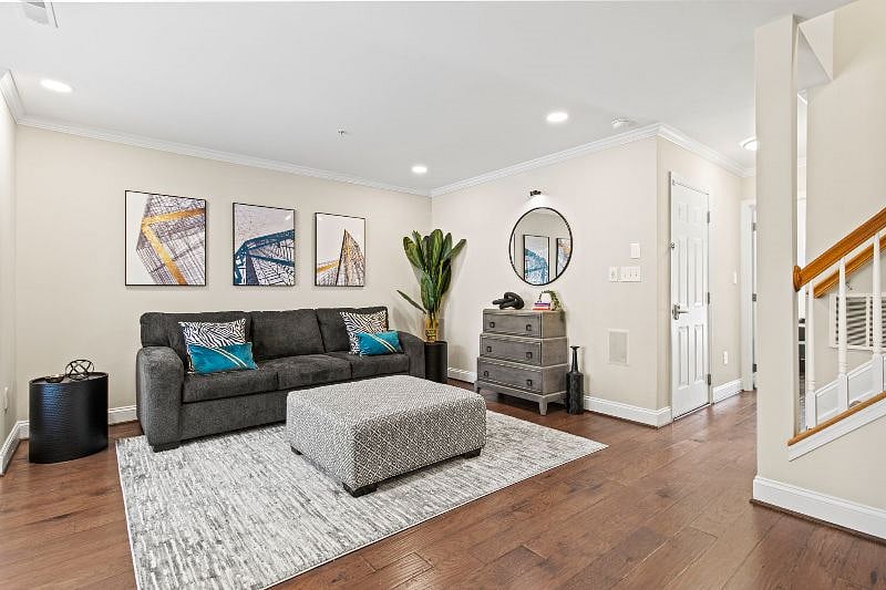Furnished Finder property 581123_1 photo 4