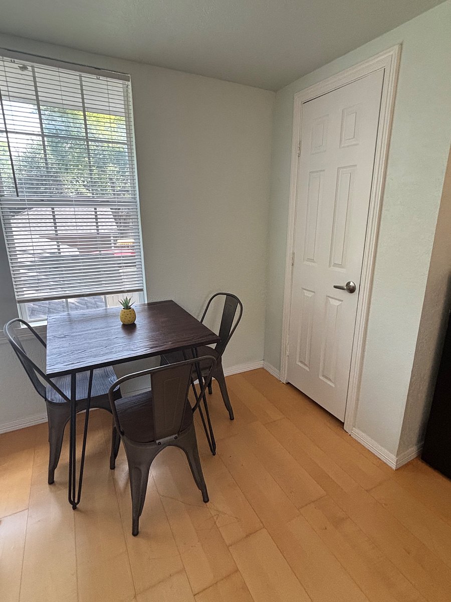 Furnished Finder property 581163_1 photo 12