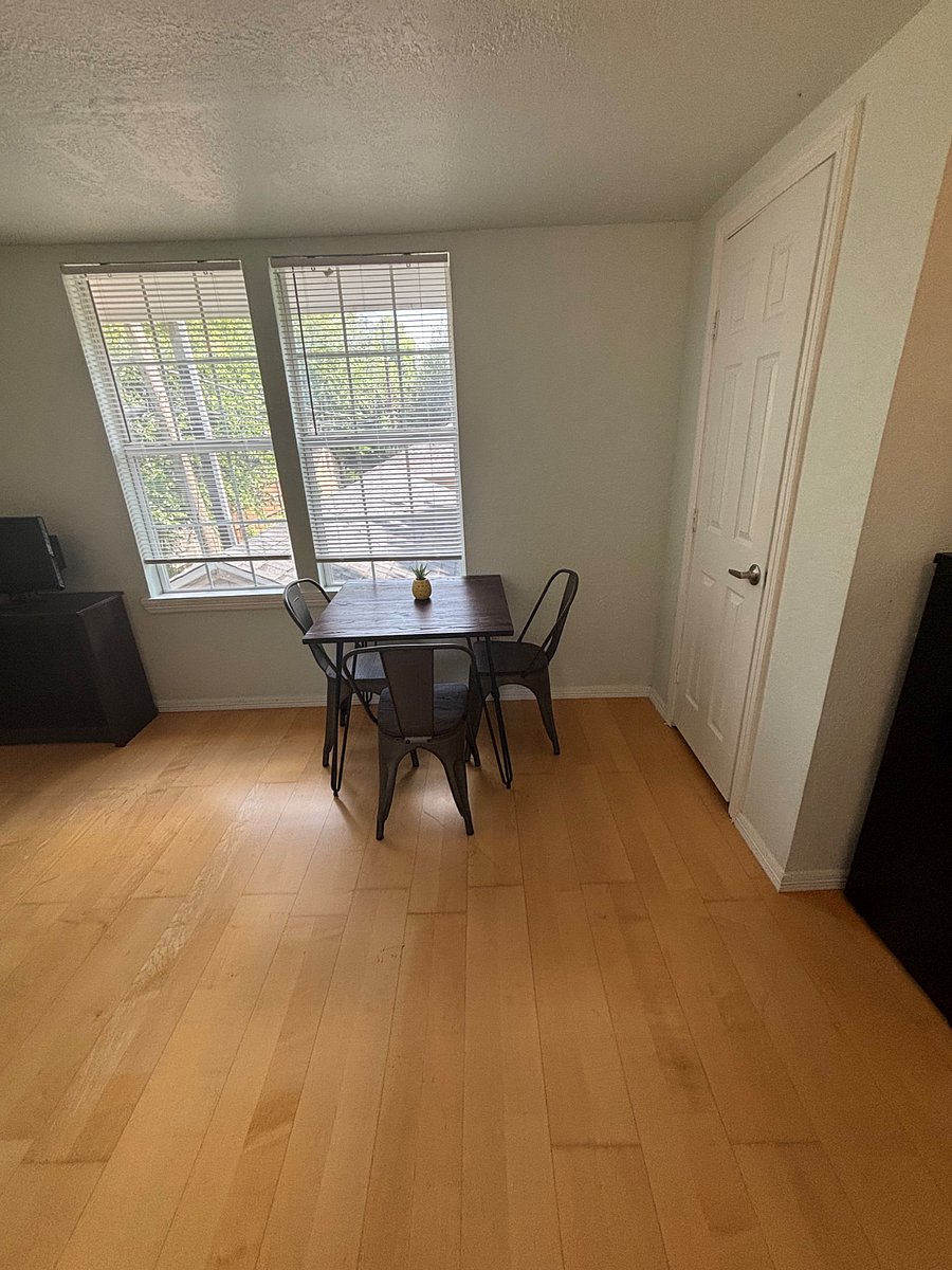 Furnished Finder property 581163_1 photo 14
