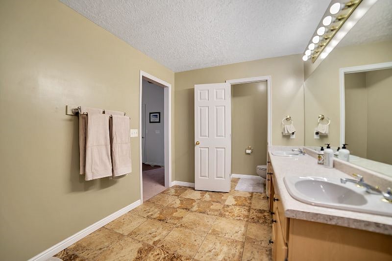 Furnished Finder property 581214_1 photo 11