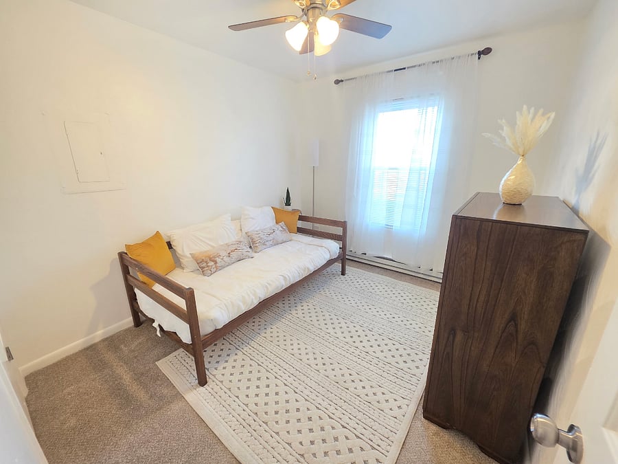 Furnished Finder property 581233_1 photo 12