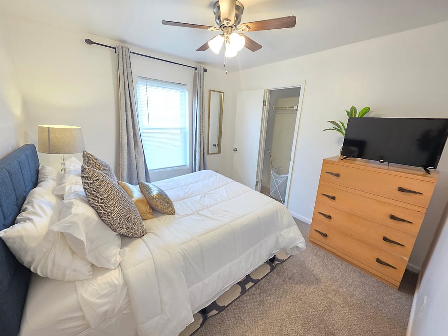 Furnished Finder property 581233_1 photo 11