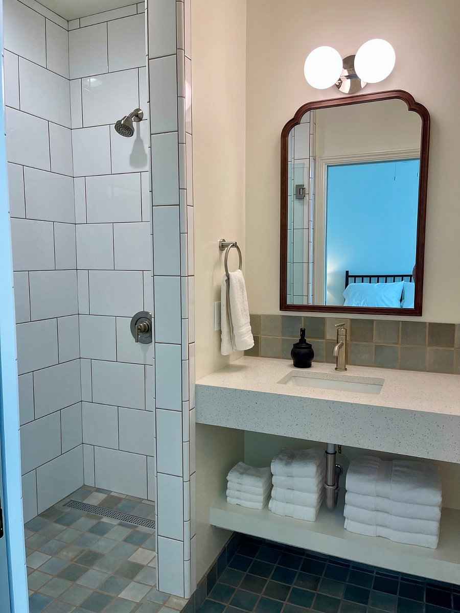 Furnished Finder property 581263_2 photo 5
