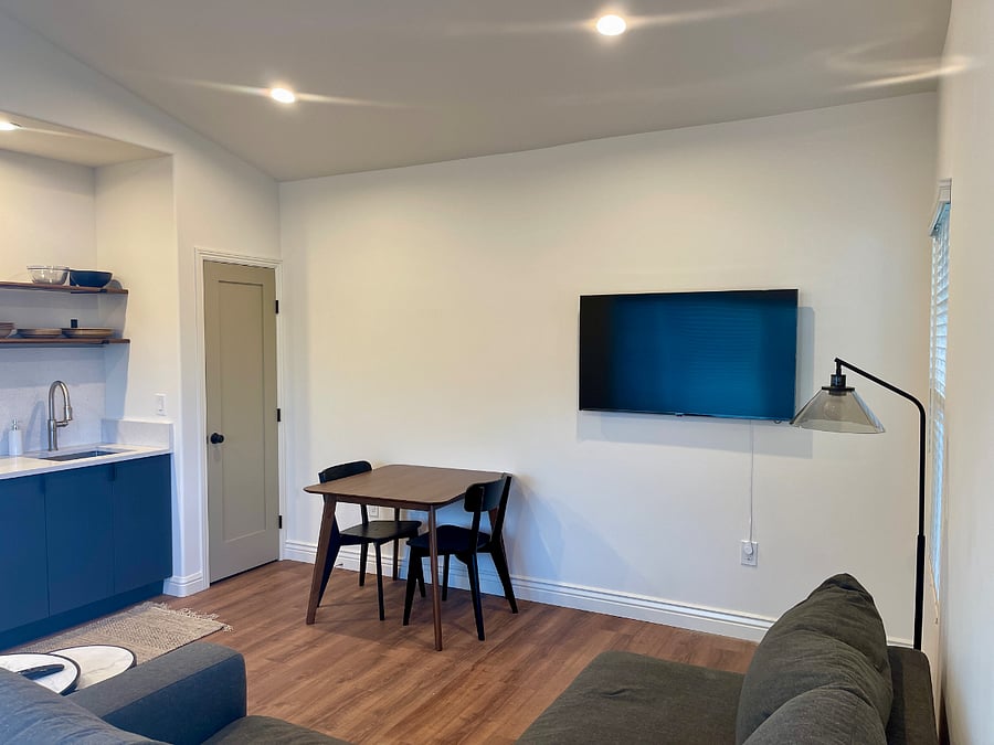 Furnished Finder property 581263_2 photo 10