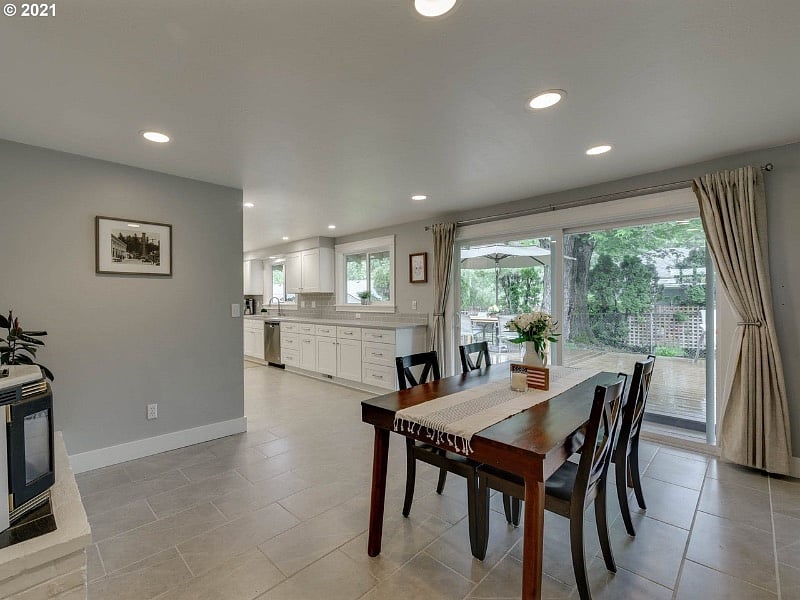 Furnished Finder property 581306_1 photo 4